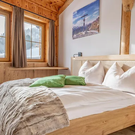 Apartment Deluxe Zirberl 5 *